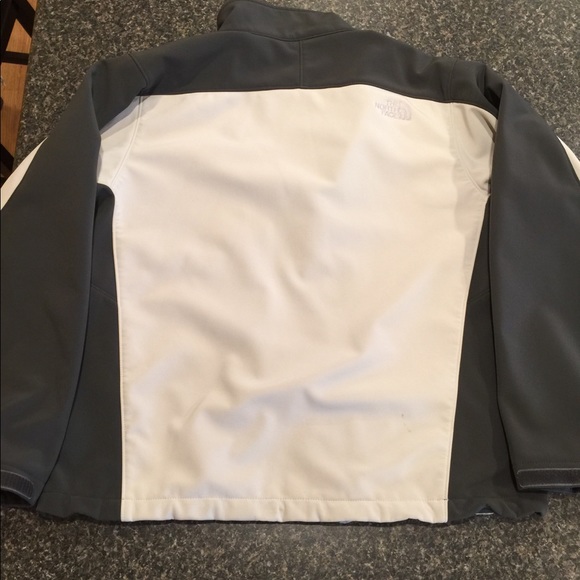 Men’s Hommes Northface Jacket - Picture 7 of 8